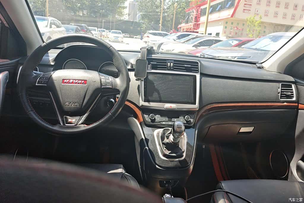 Haval H6, 2015 12