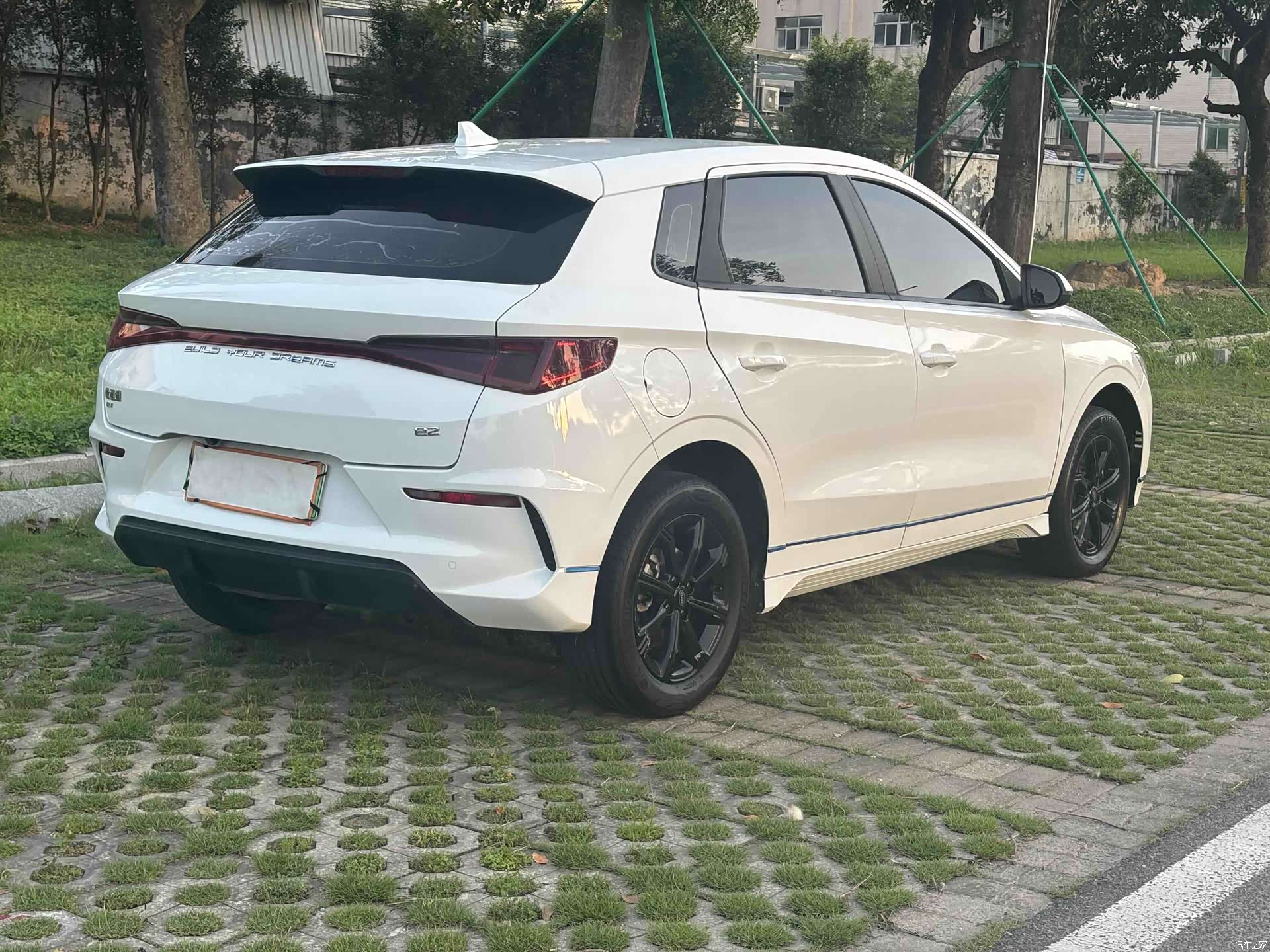 BYD E2, 2022 6