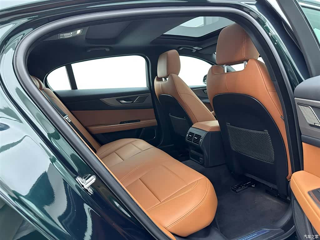 Land Rover XEL, 2024 22