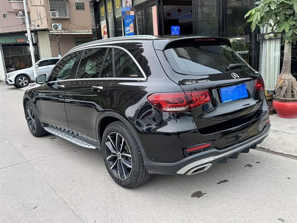 Mercedes-Benz GLC Mercedes-Benz GLC