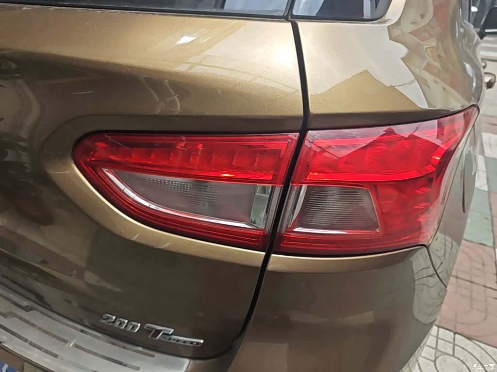 GAC GS4, 2015 8