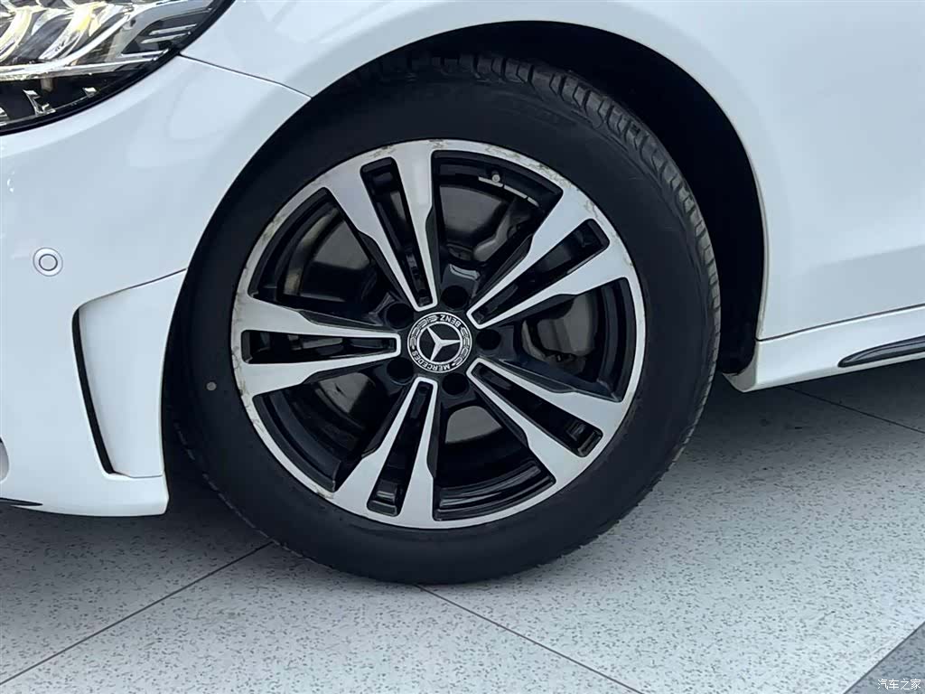 Mercedes-Benz C-Class, 2019 9