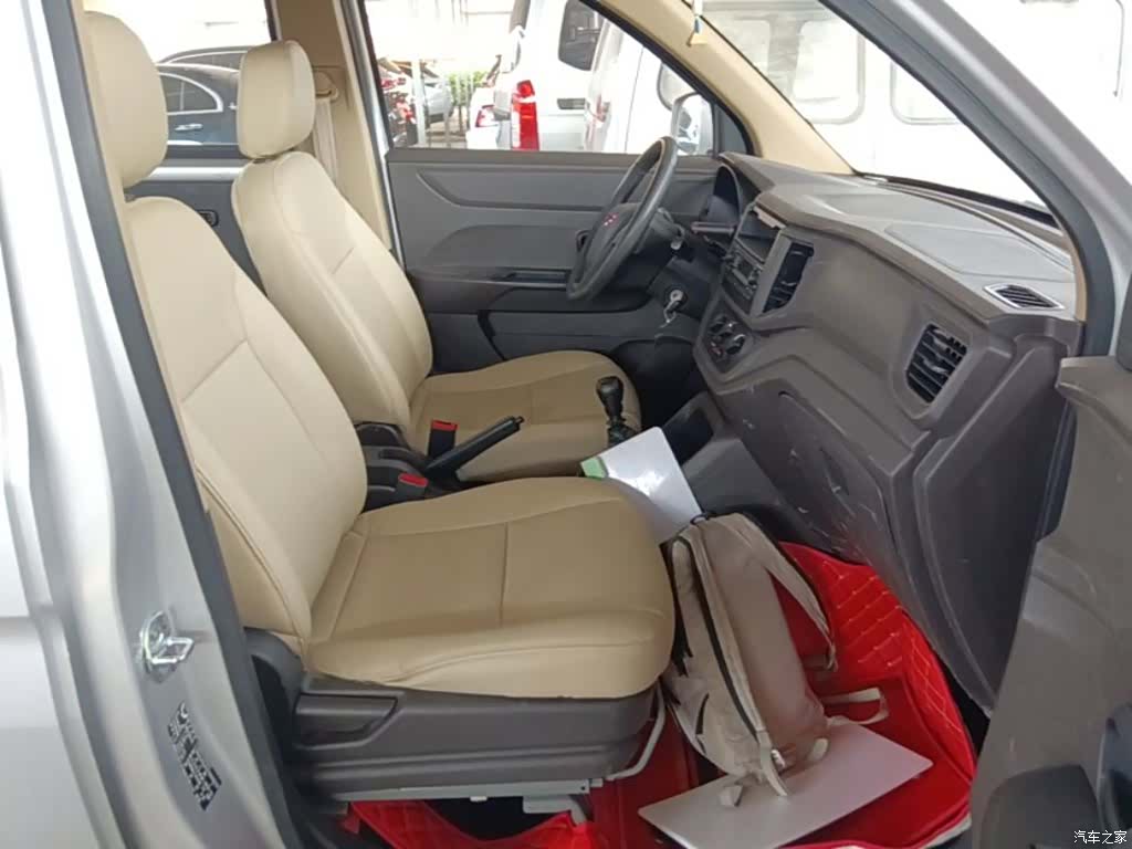 Wuling Hongguang, 2023 25