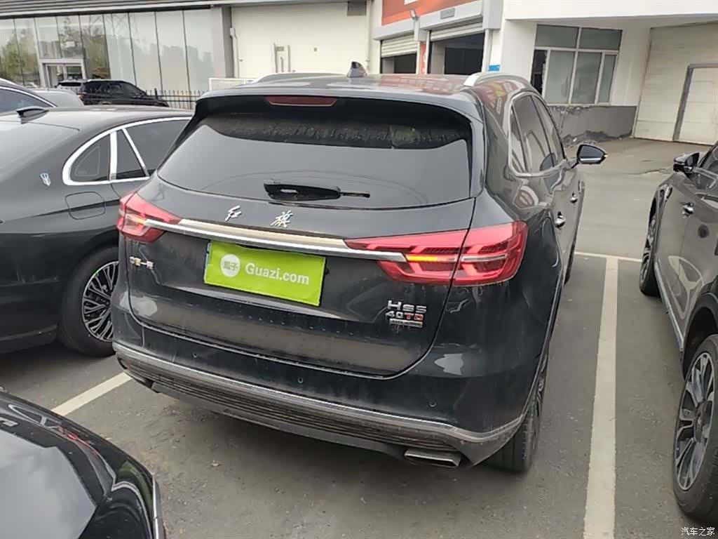 Hongqi HS5, 2022 7