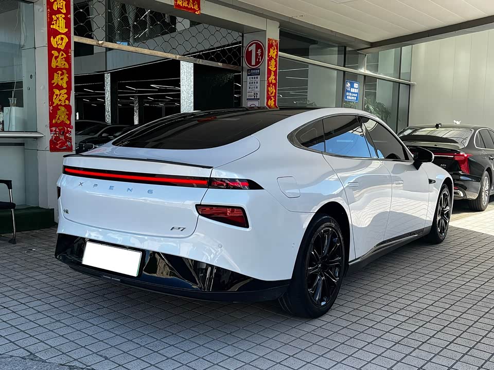XPENG P7 XPENG P7