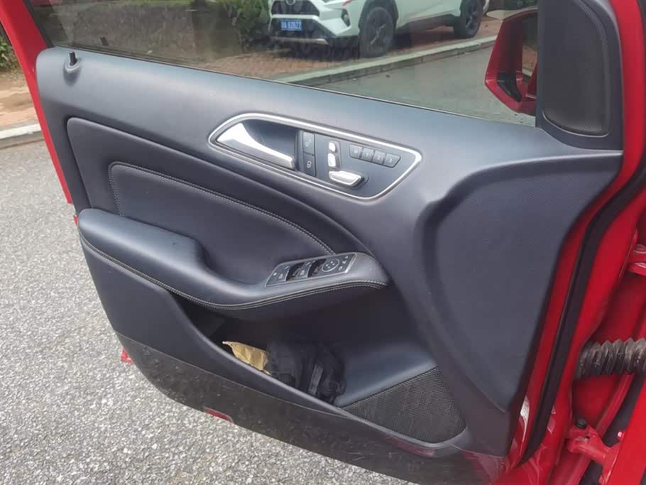 Mercedes-Benz Class B