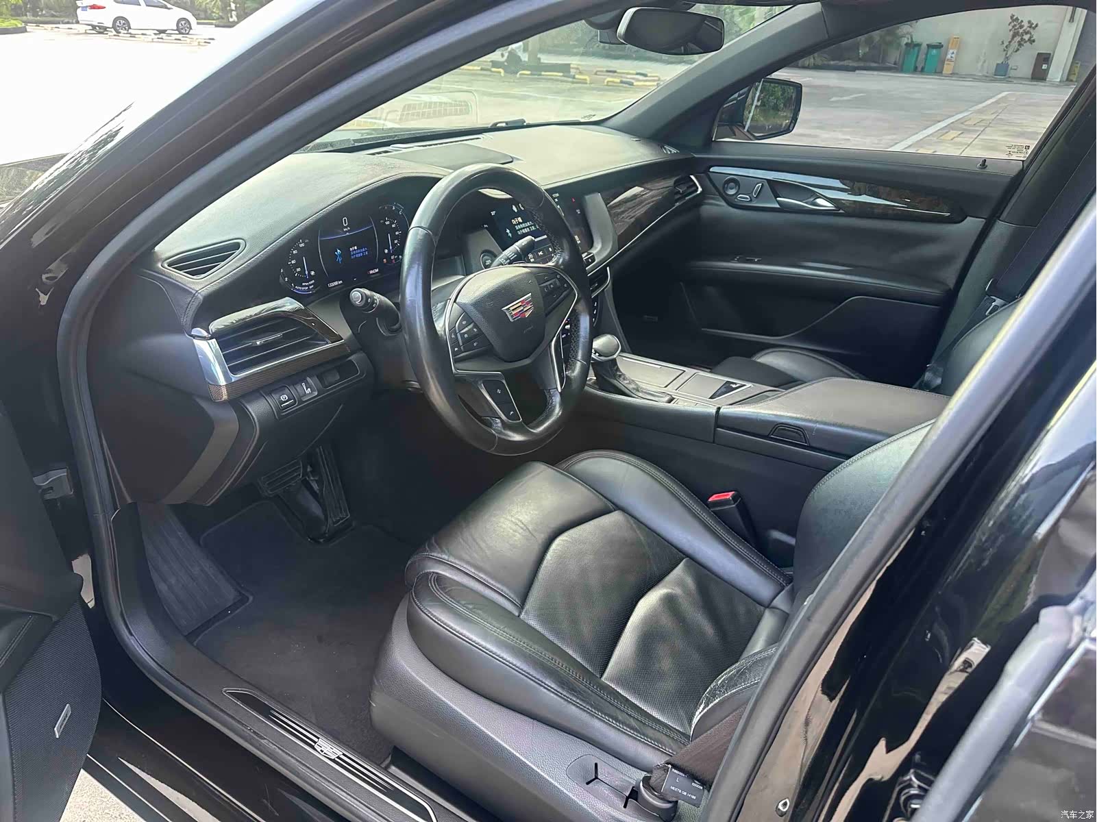 Cadillac CT6, 2017 4
