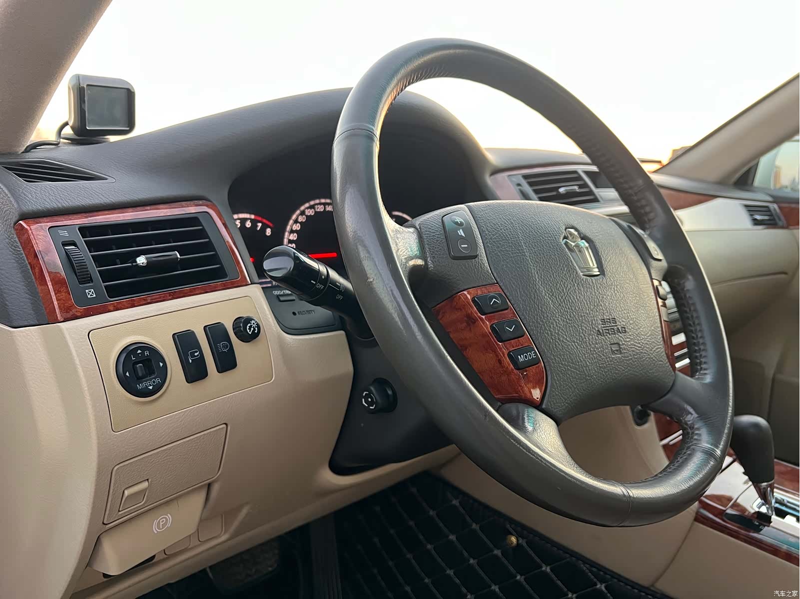 Toyota Crown, 2008 15