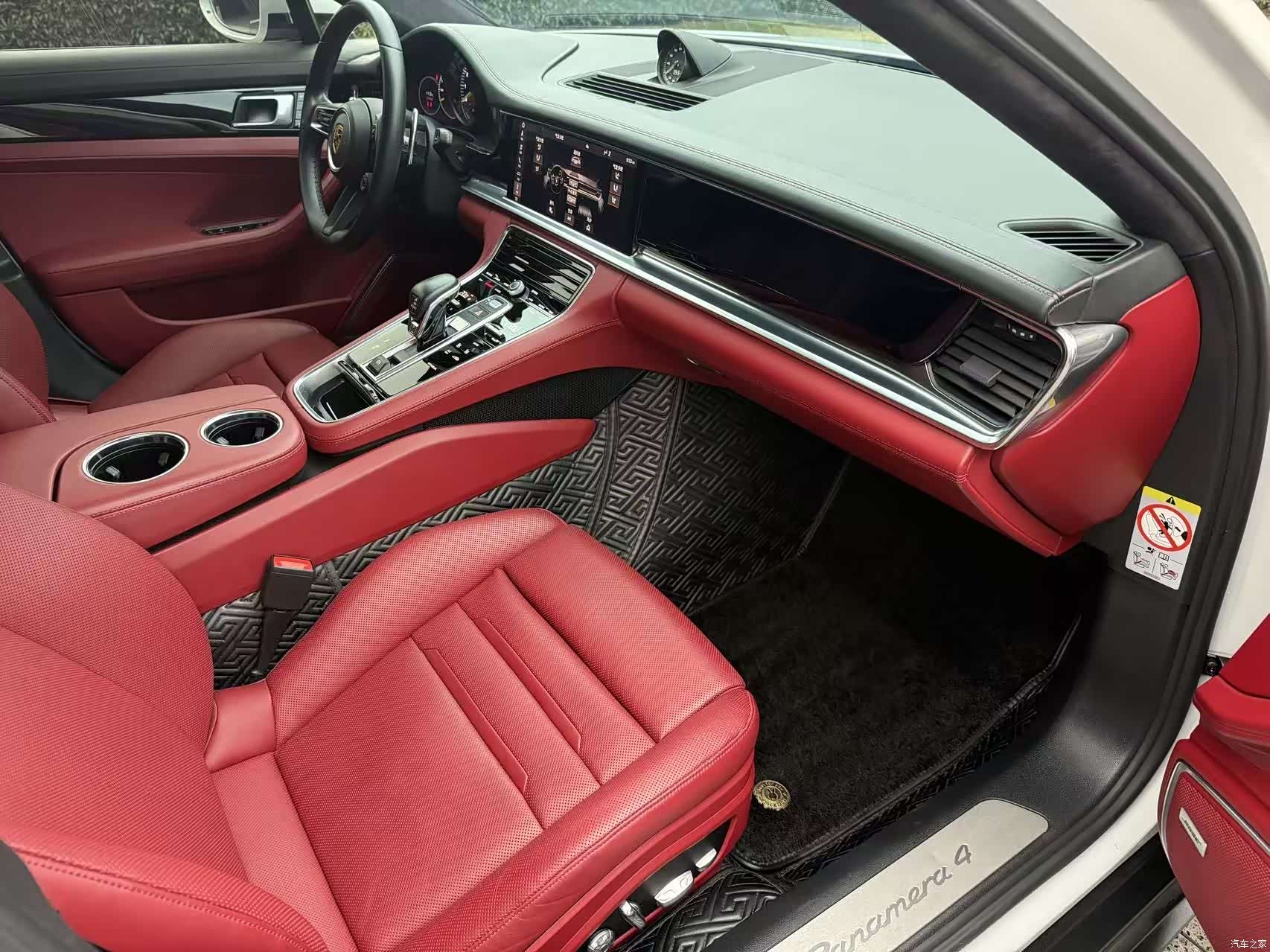 Porsche Panamera, 2022 12