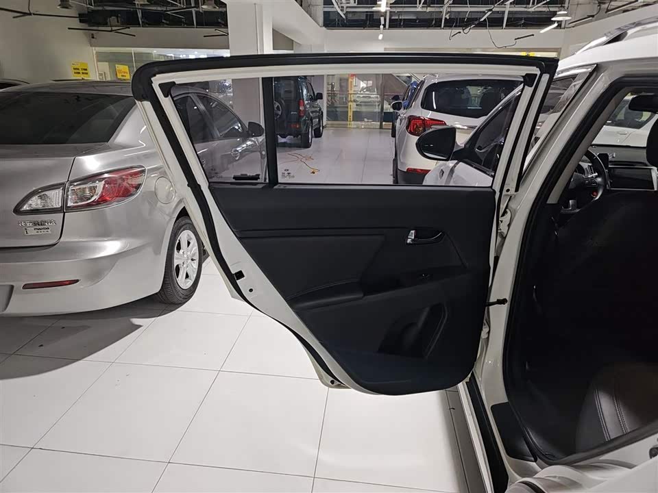 Kia Smart running Kia Smart running