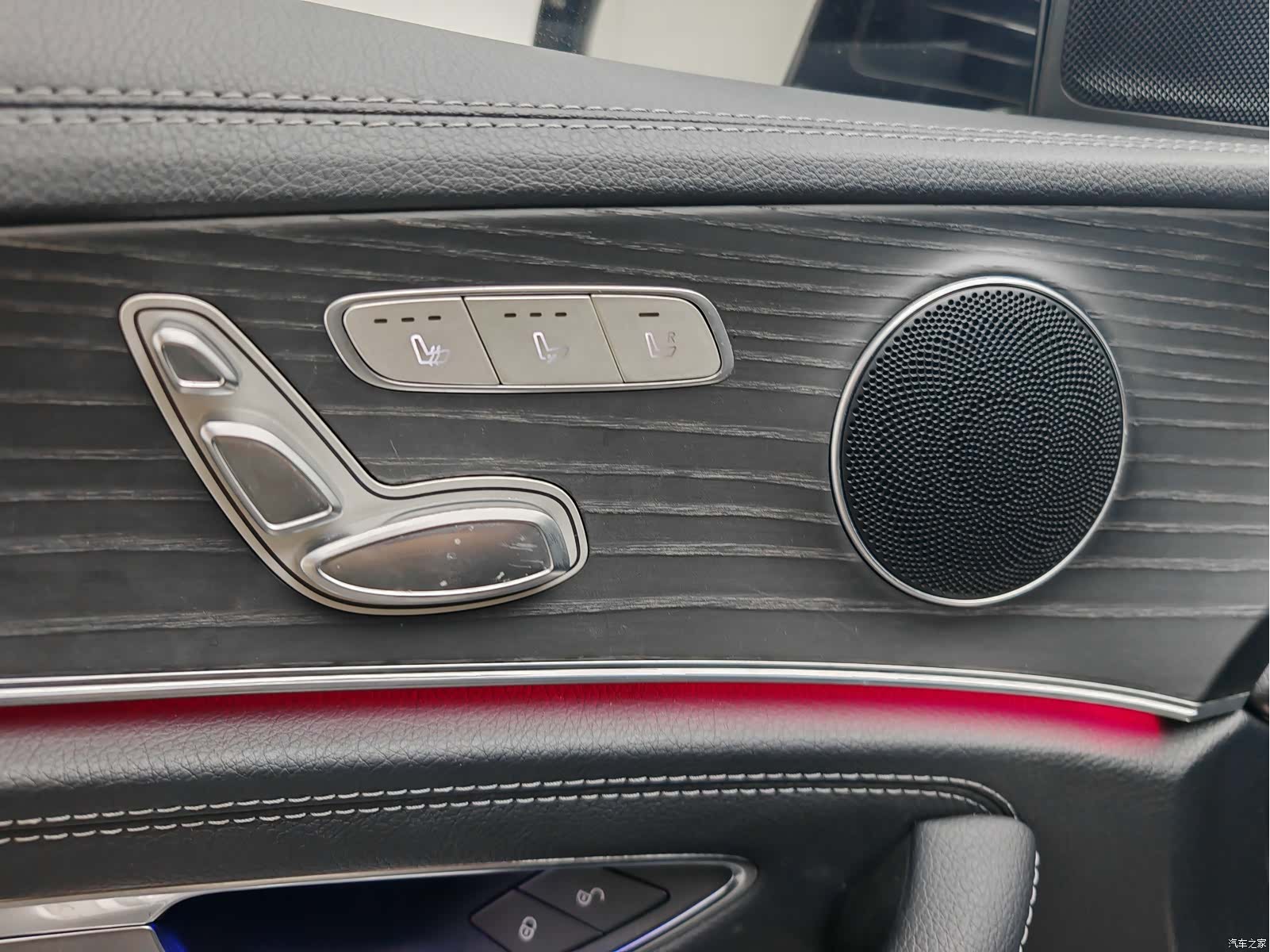Mercedes-Benz E-Class, 2020 26