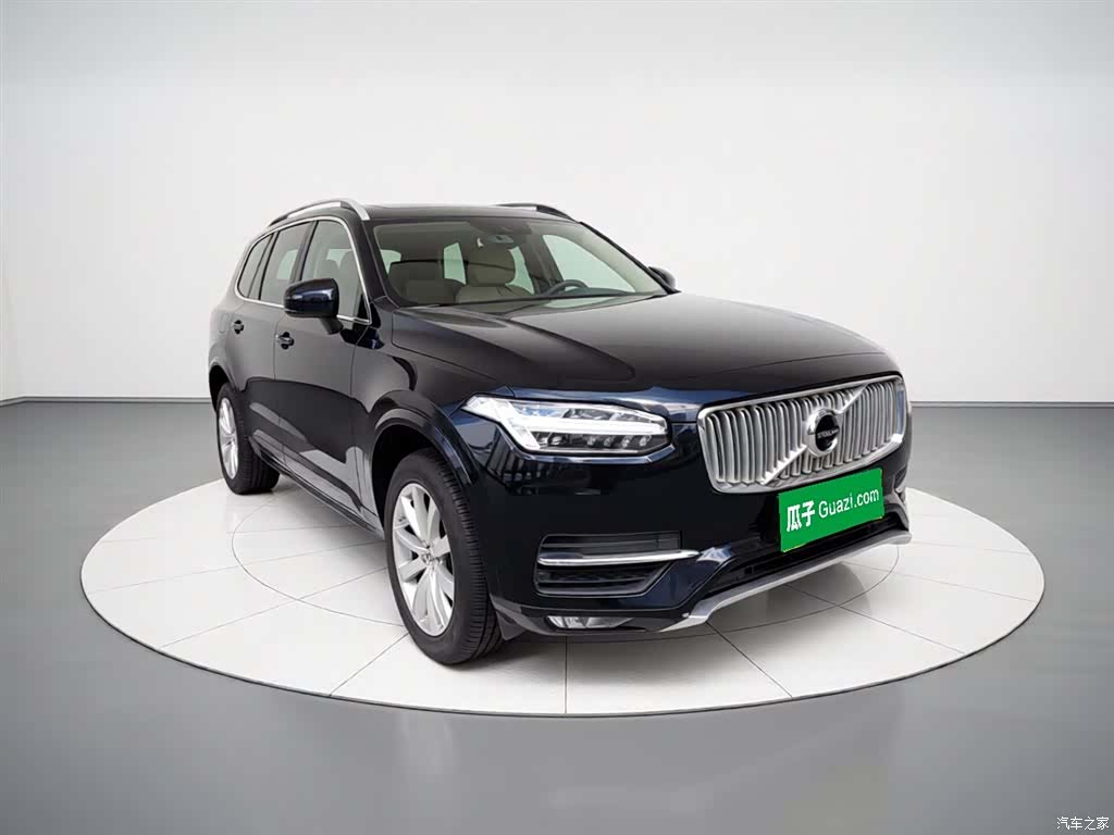 Volvo XC90, 2018 3