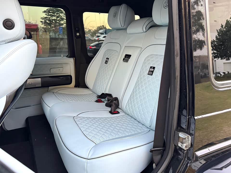 Mercedes-Benz G-class