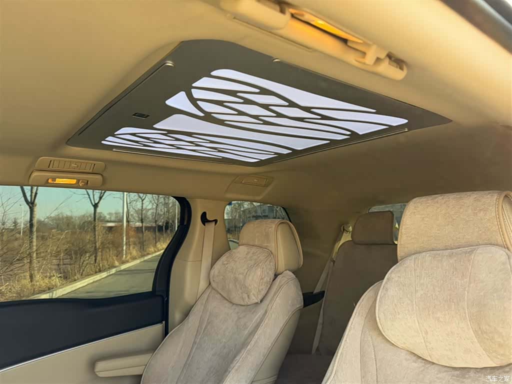 Buick GL8, 2023 8
