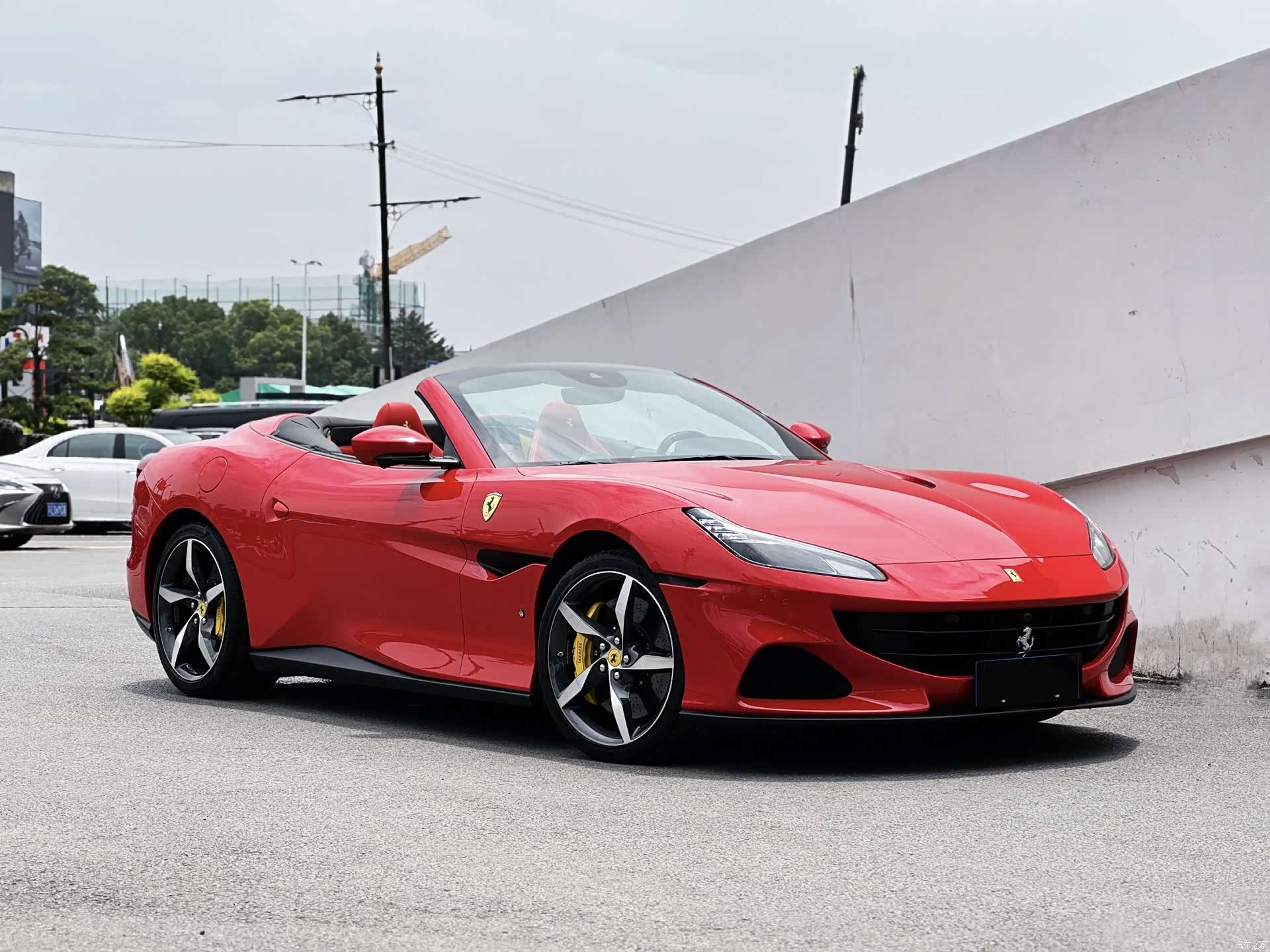 Ferrari Portofino, 2023 2