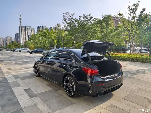 Mercedes-Benz A-Class, 2025 12