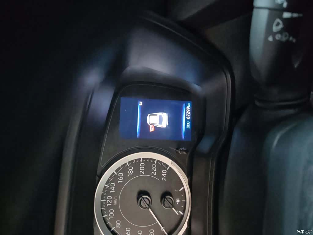 Toyota Frontlander, 2023 6