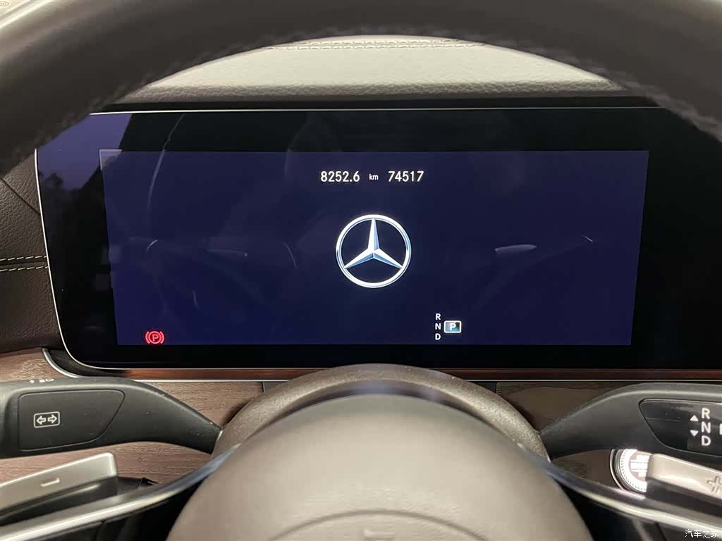 Mercedes-Benz E-Class, 2022 14