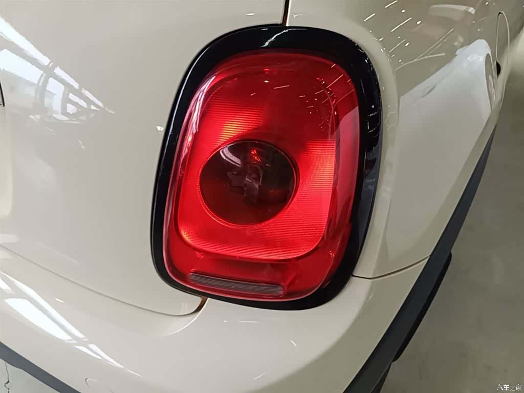 Mini ONE, 2015 8