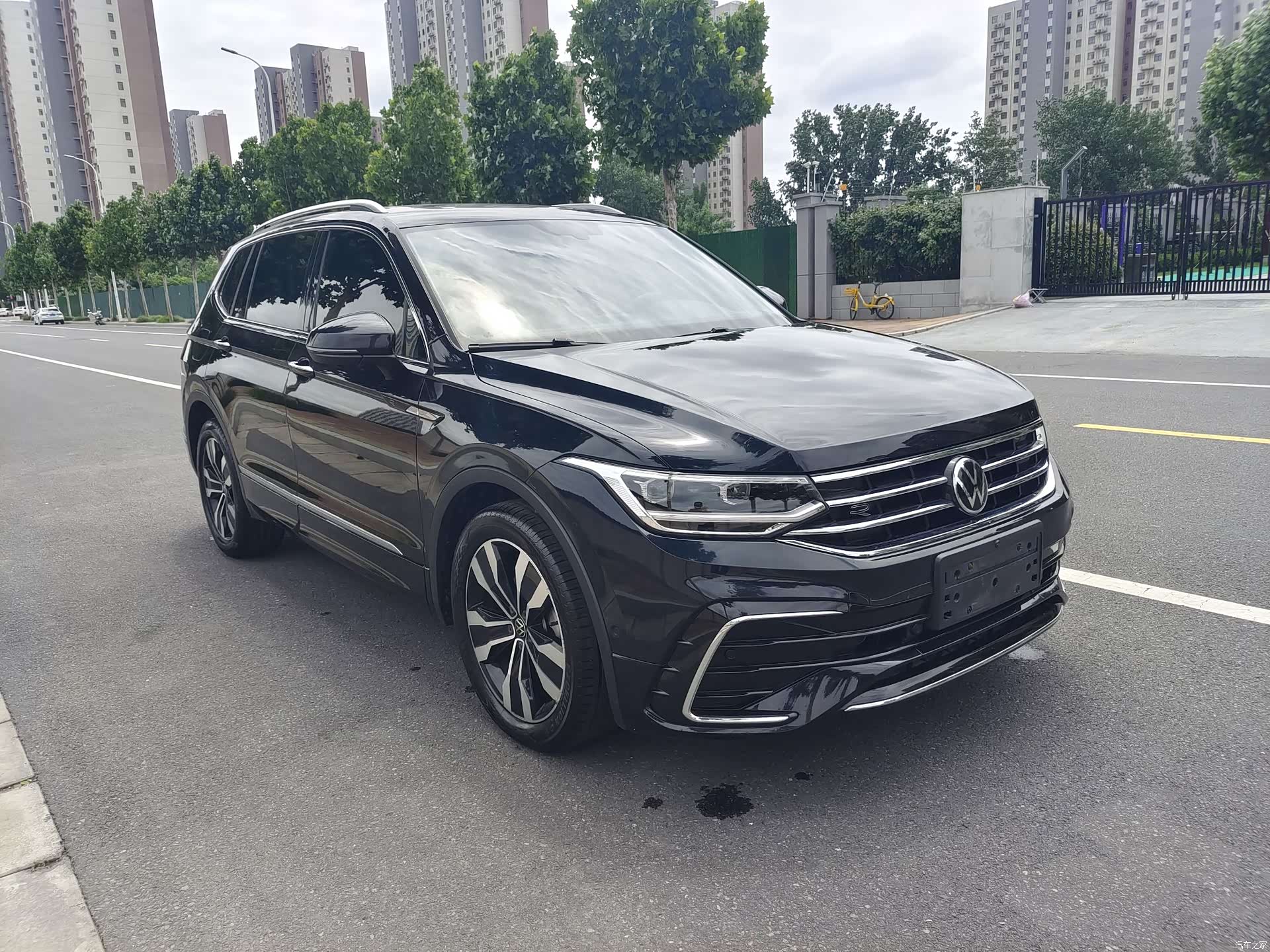 Volkswagen Tiguan L, 2021 3