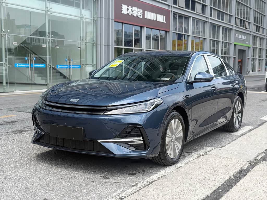 Geely Galaxy A7 EM