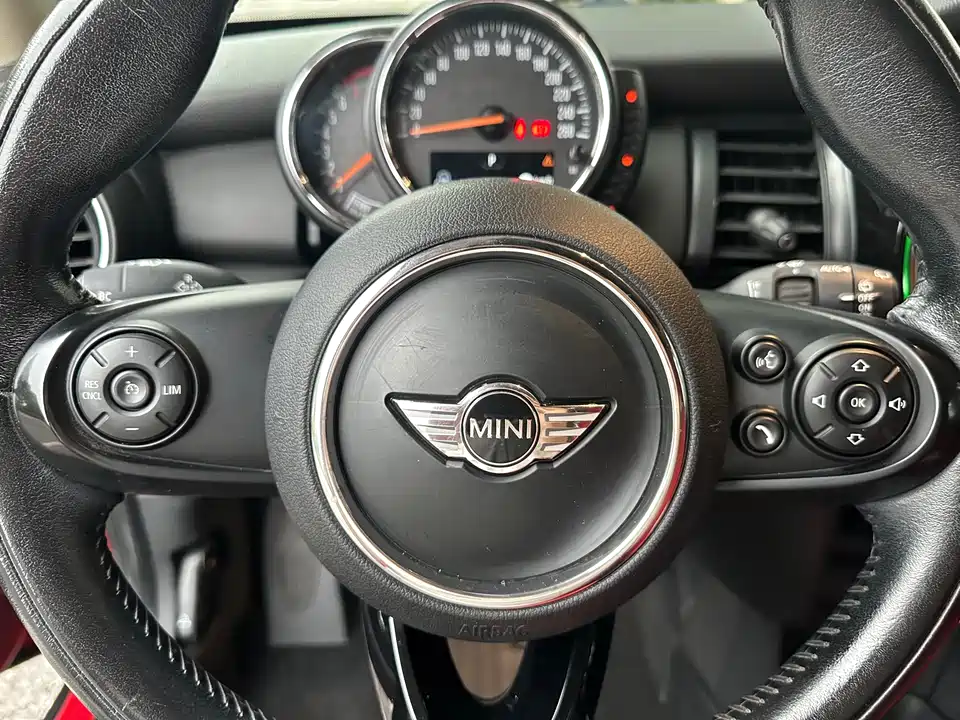 MINI MINI