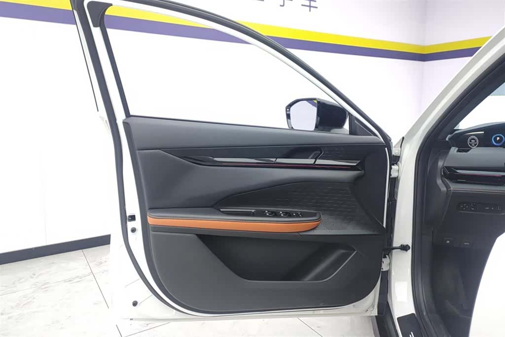 Changan UNI-V, 2023 7