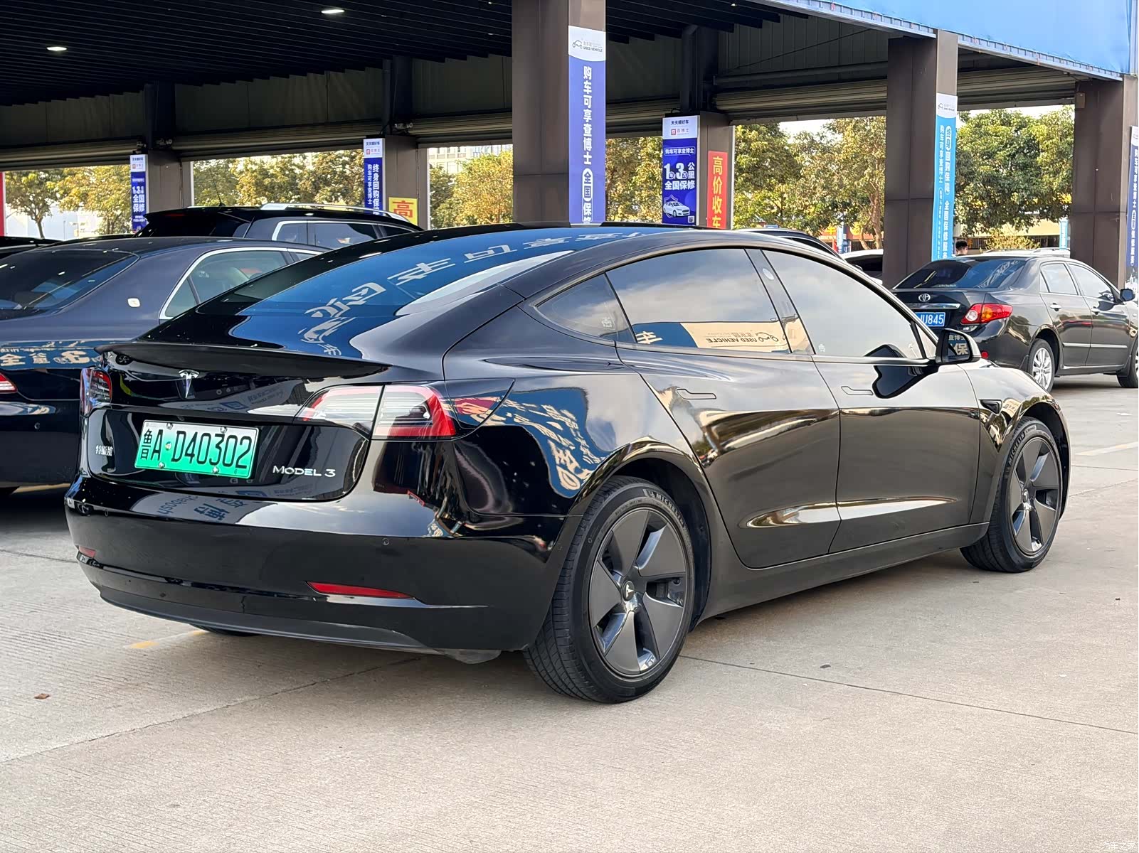 Tesla Model 3, 2023 все фото