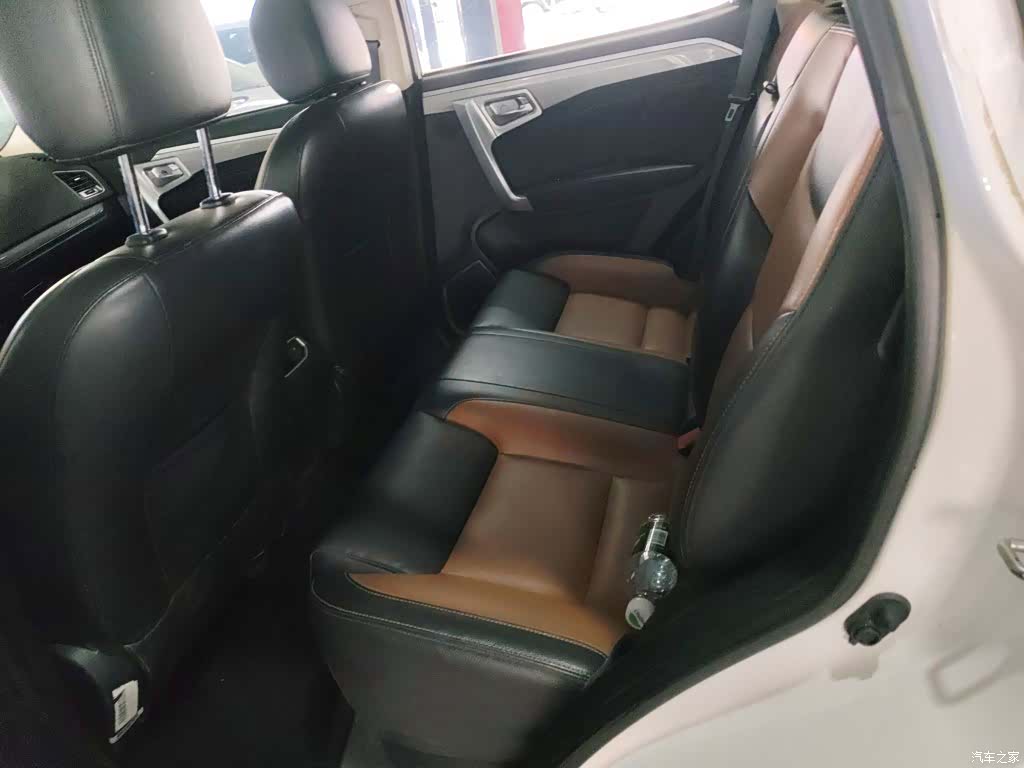 Geely X6, 2017 17