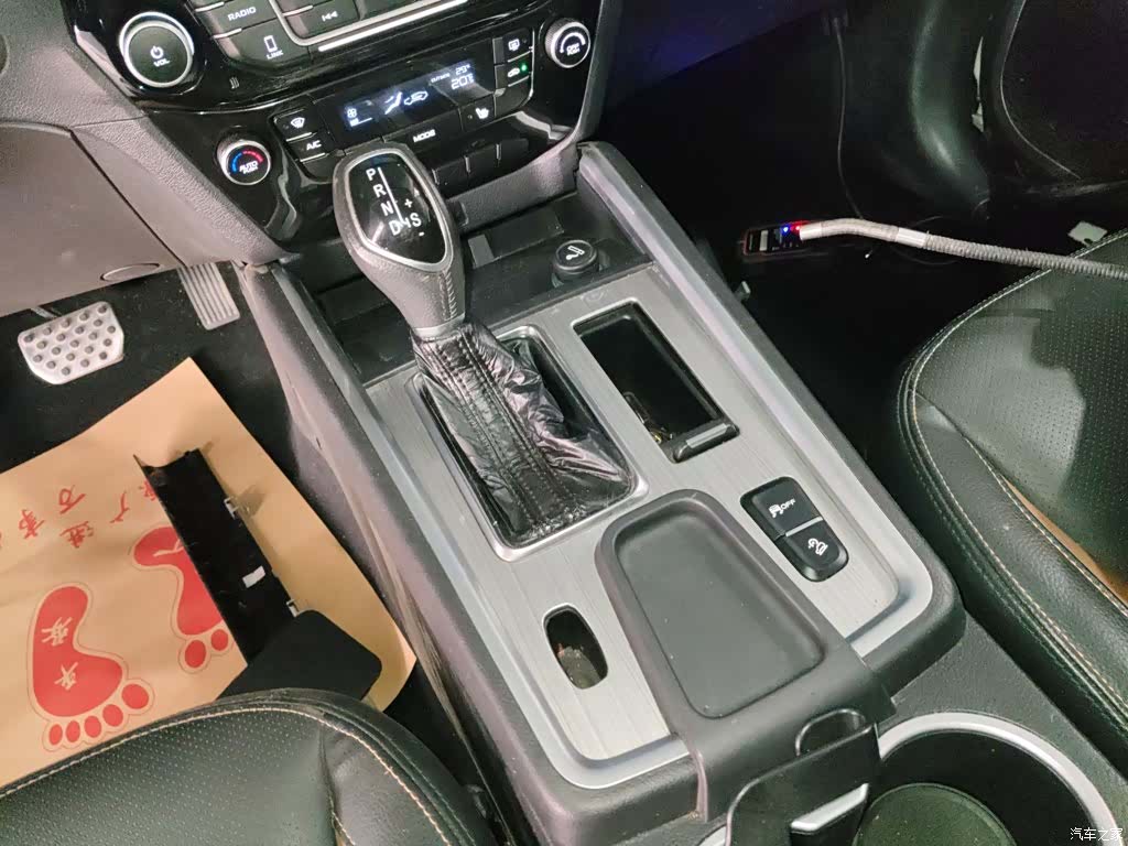 Geely X6, 2017 14