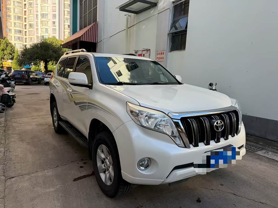 Toyota Prado