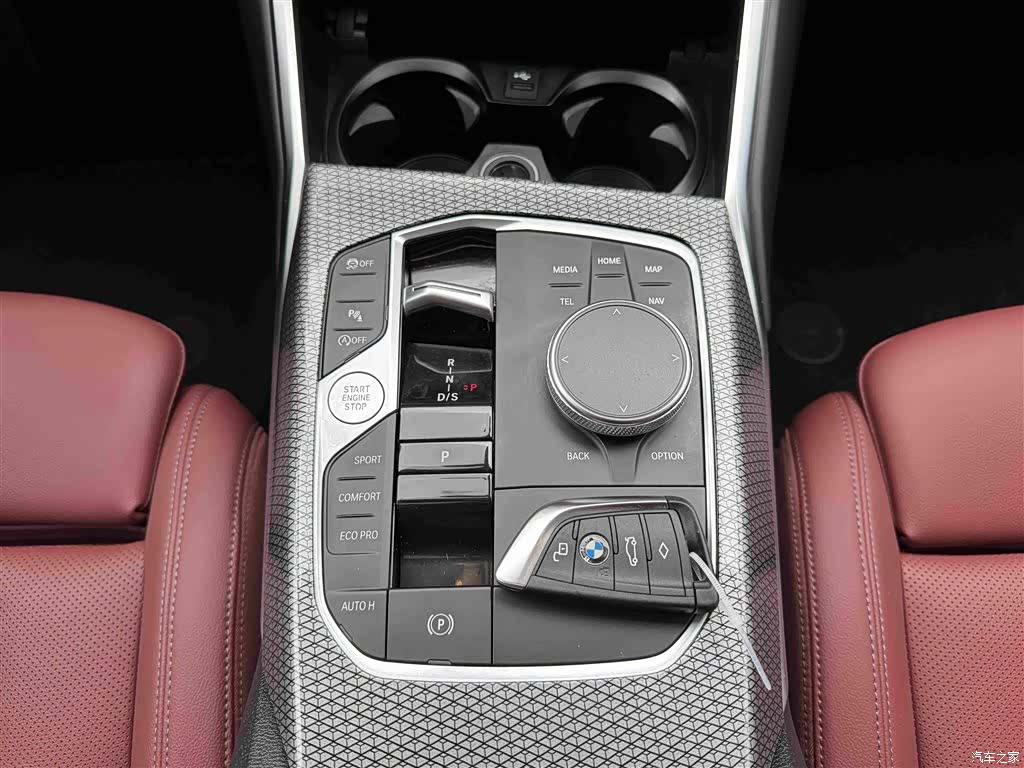 BMW 3 Series, 2023 21