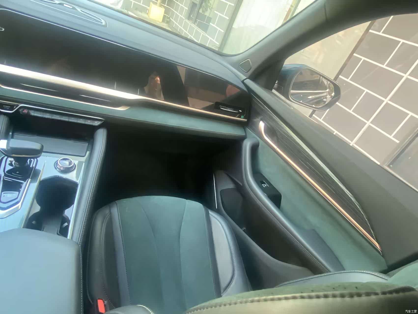 Geely Xingyue L, 2024 22