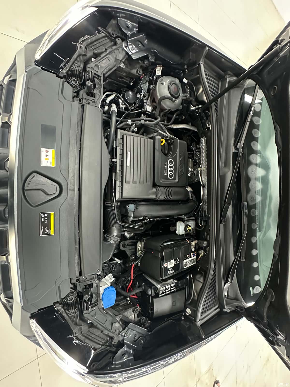 Audi Q3, 2022 11