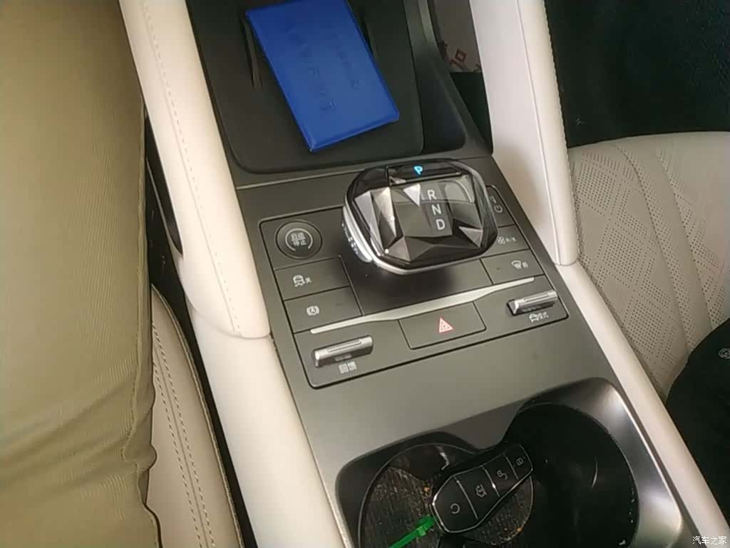BYD Yuan, 2024 14