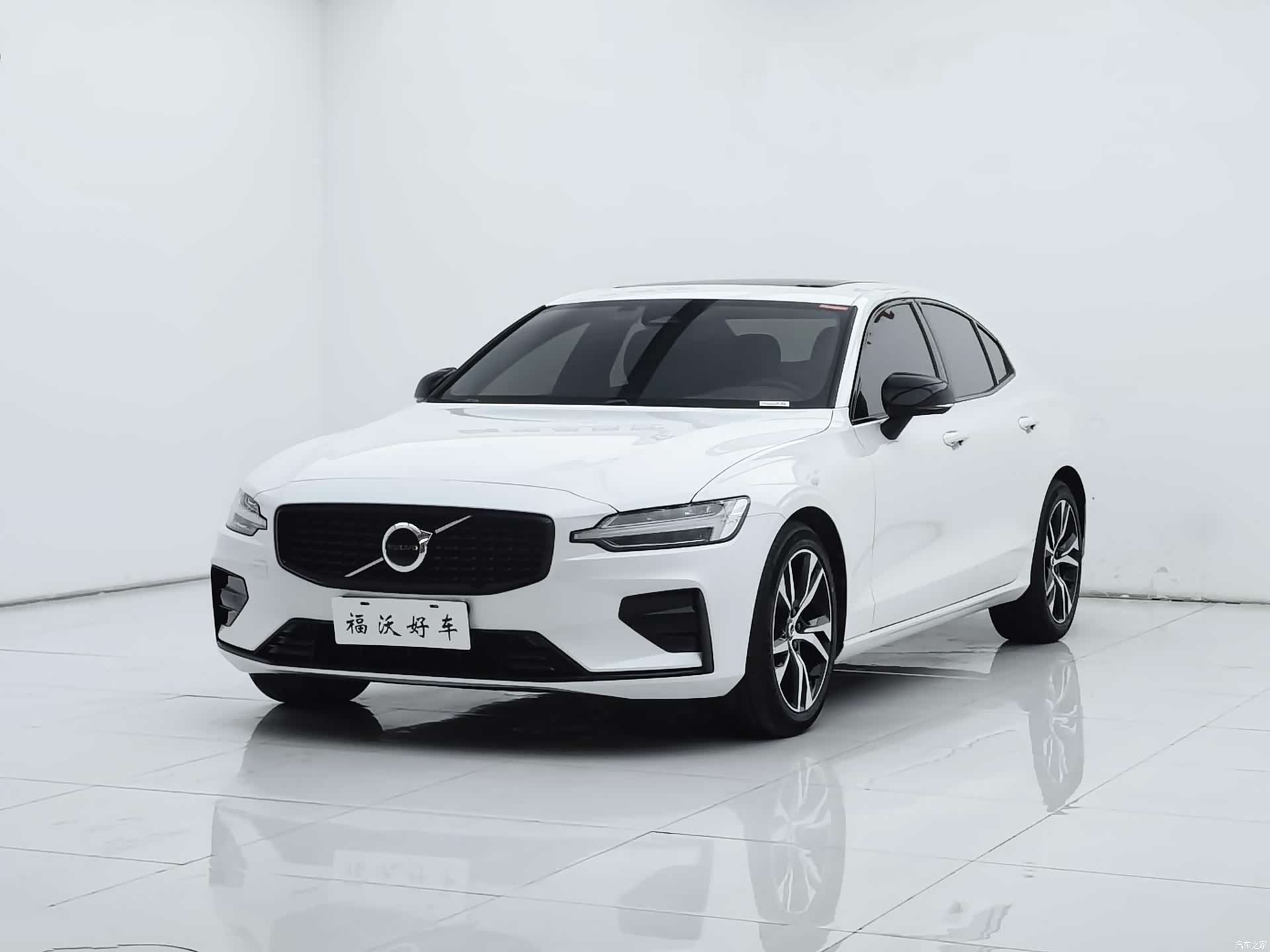 Volvo S60, 2025 1