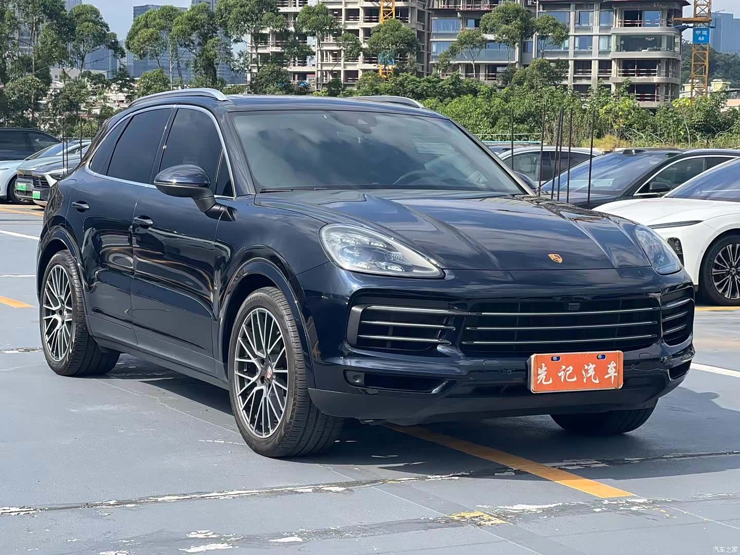 Porsche Cayenne, 2022 2