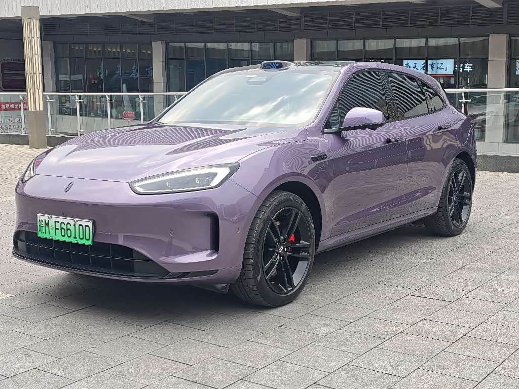 AITO M5