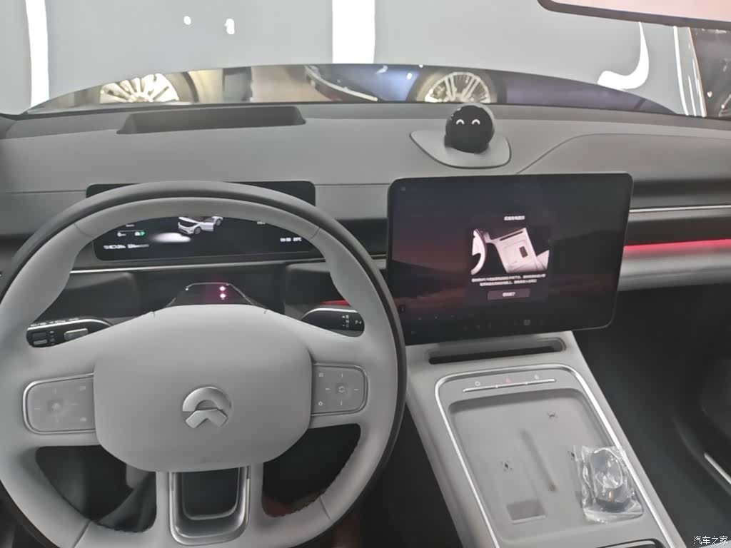 NIO ES6, 2025 10
