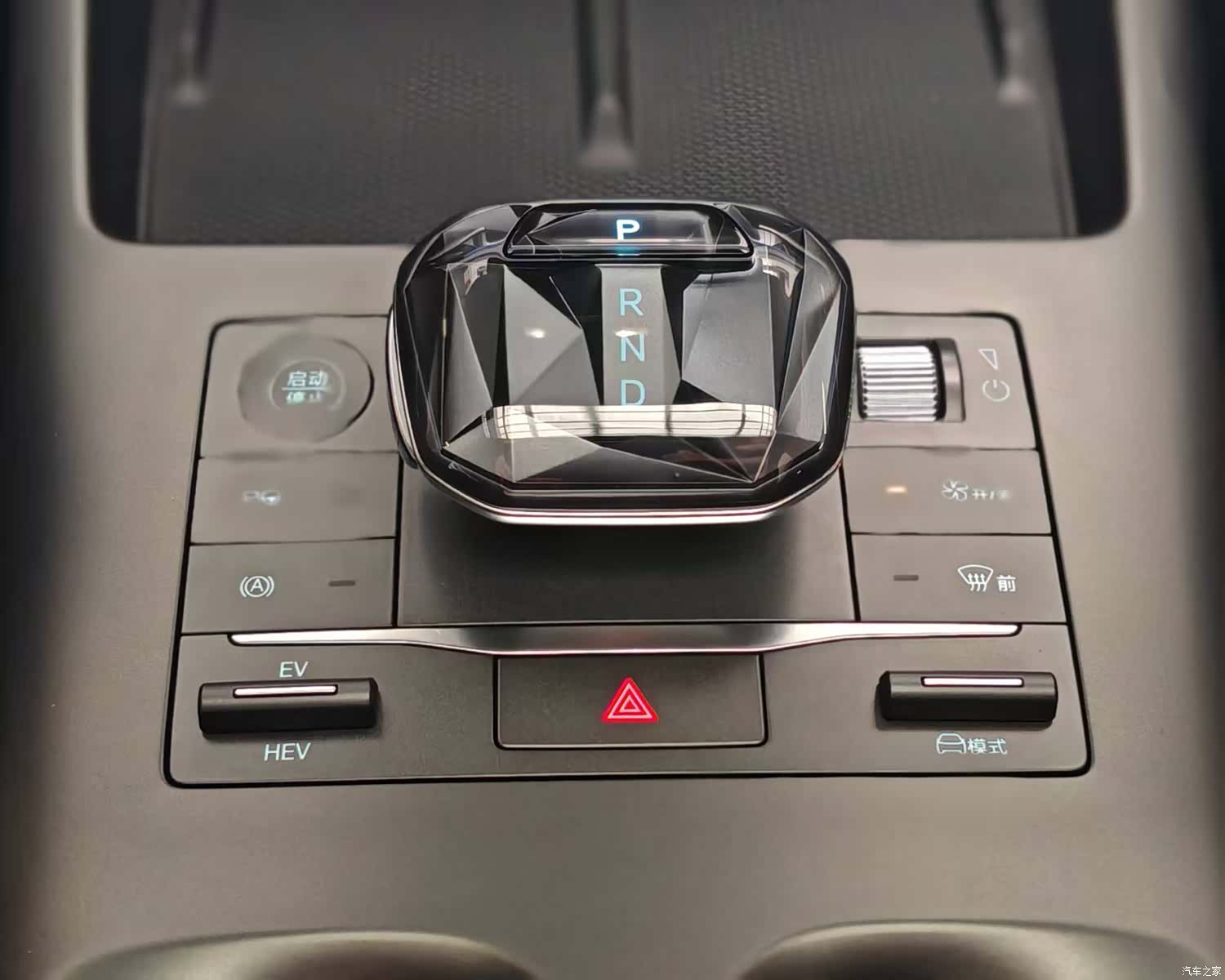 BYD Qin, 2025 11