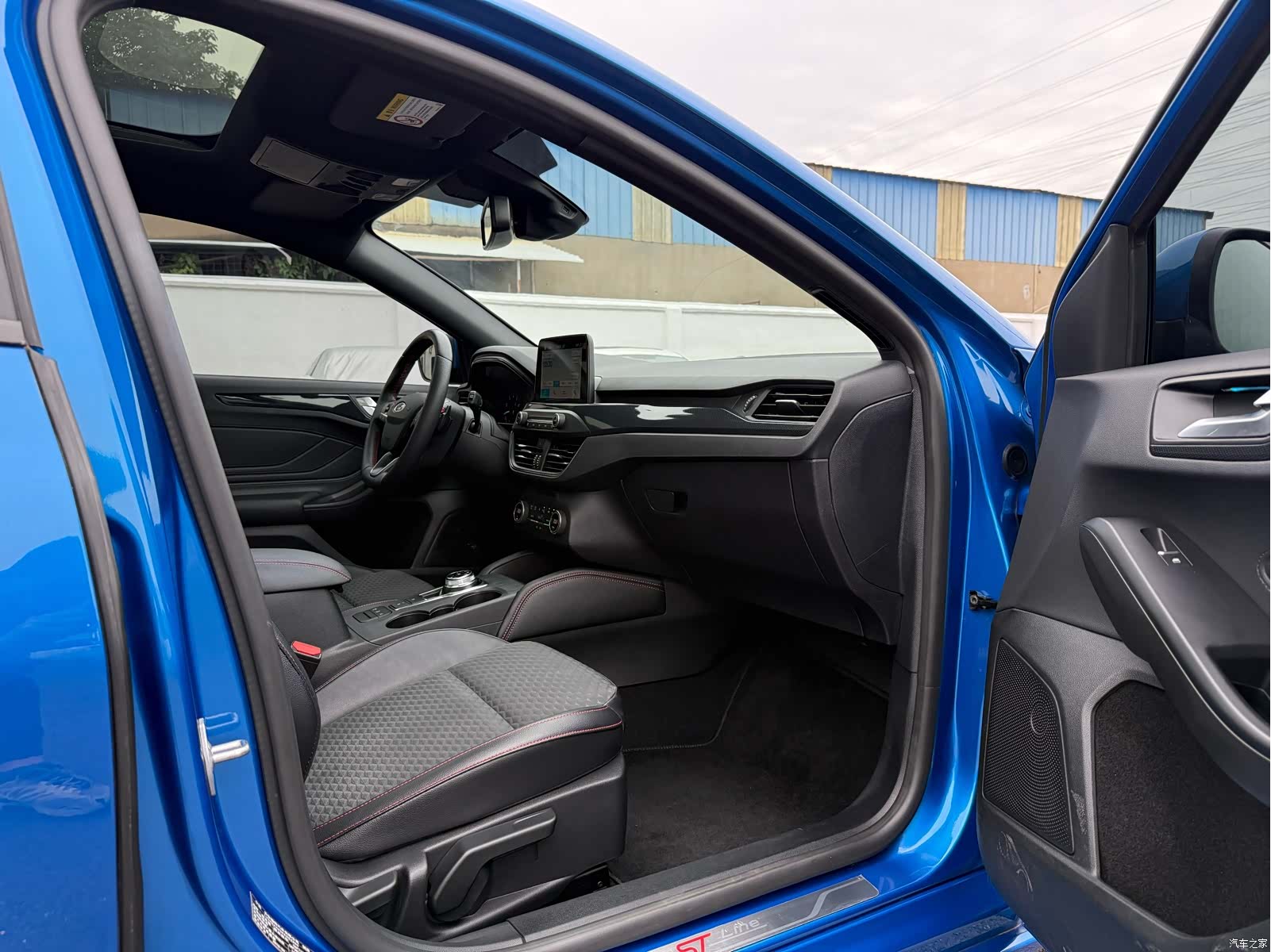 Ford Focus, 2019 14