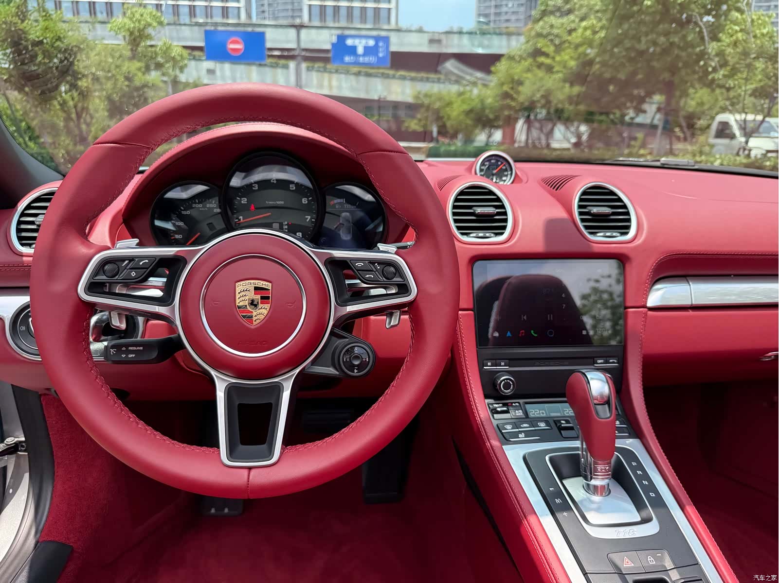 Porsche Boxster, 2026 12