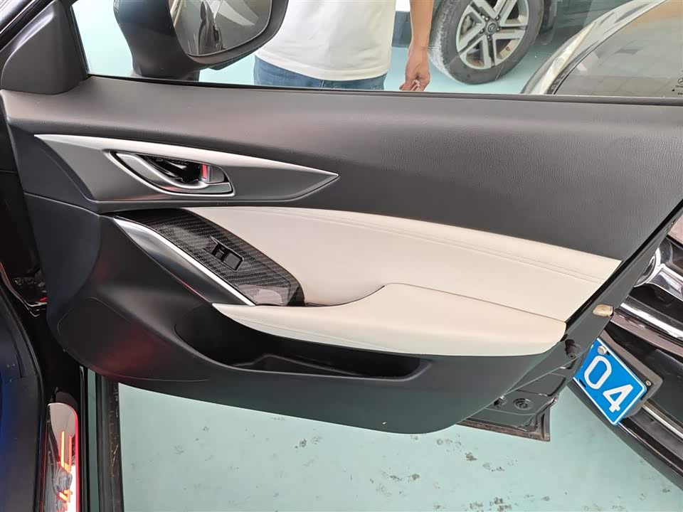 Mazda CX-4
