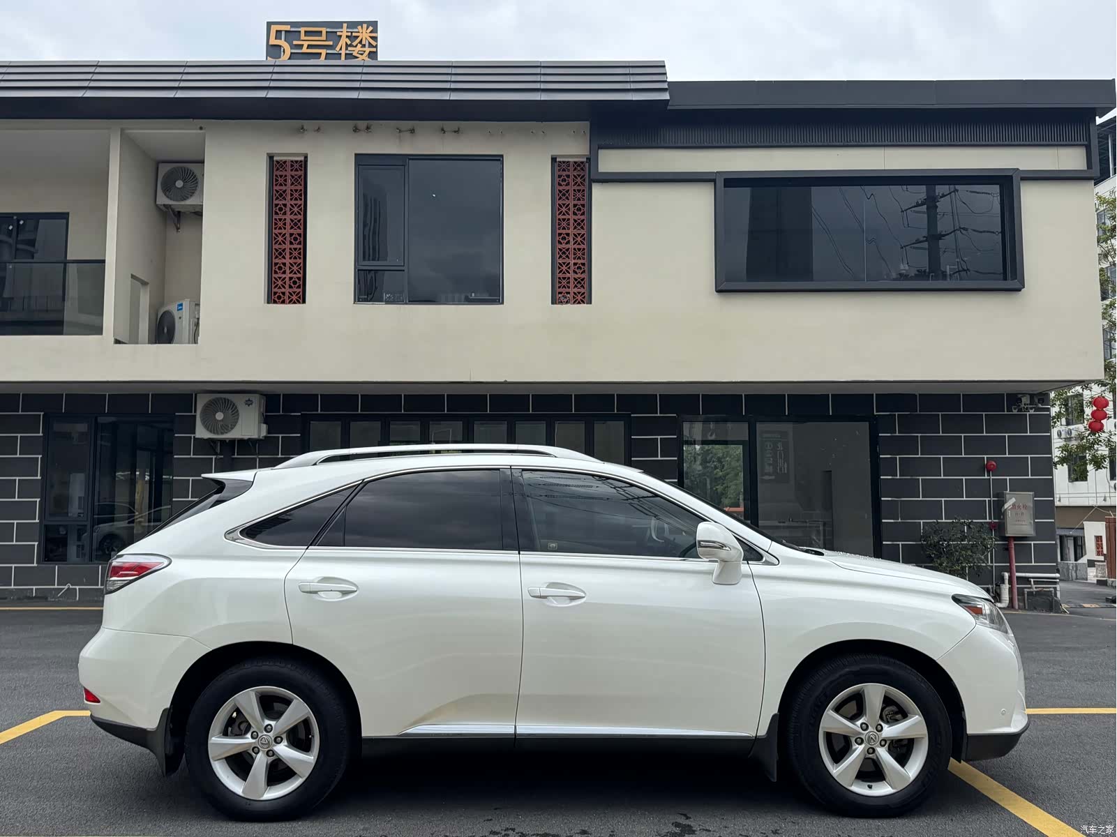 Lexus RX, 2012 7
