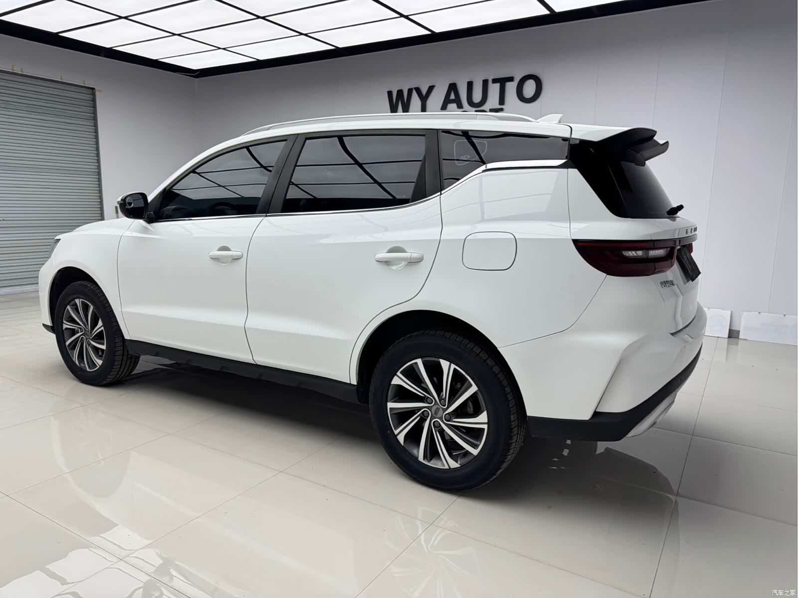 Geely X6, 2022 3
