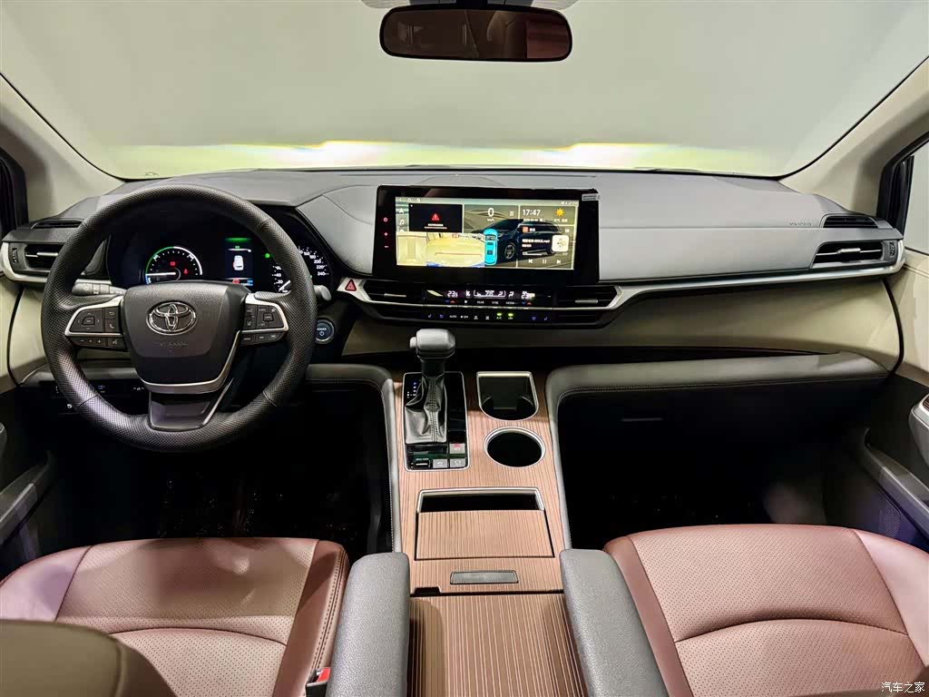 Toyota Sienna, 2023 13