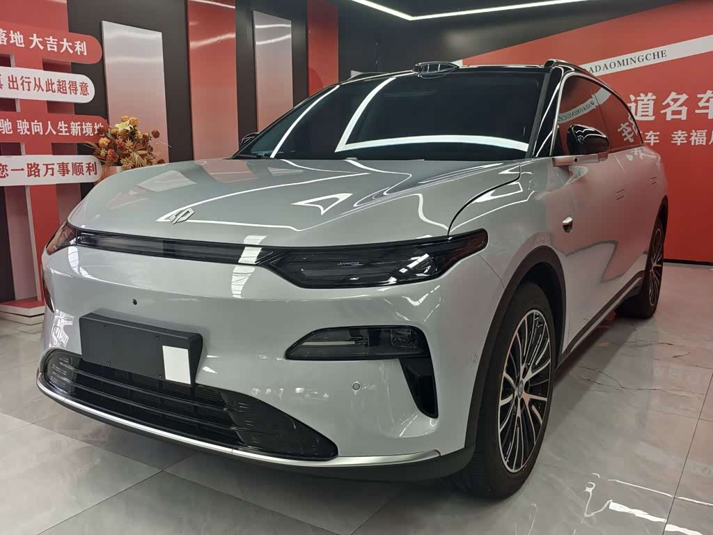 Leapmotor C11