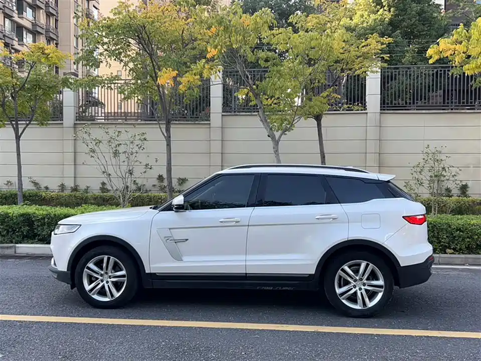 Zotye T700