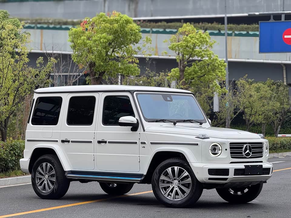 Mercedes-Benz G-class