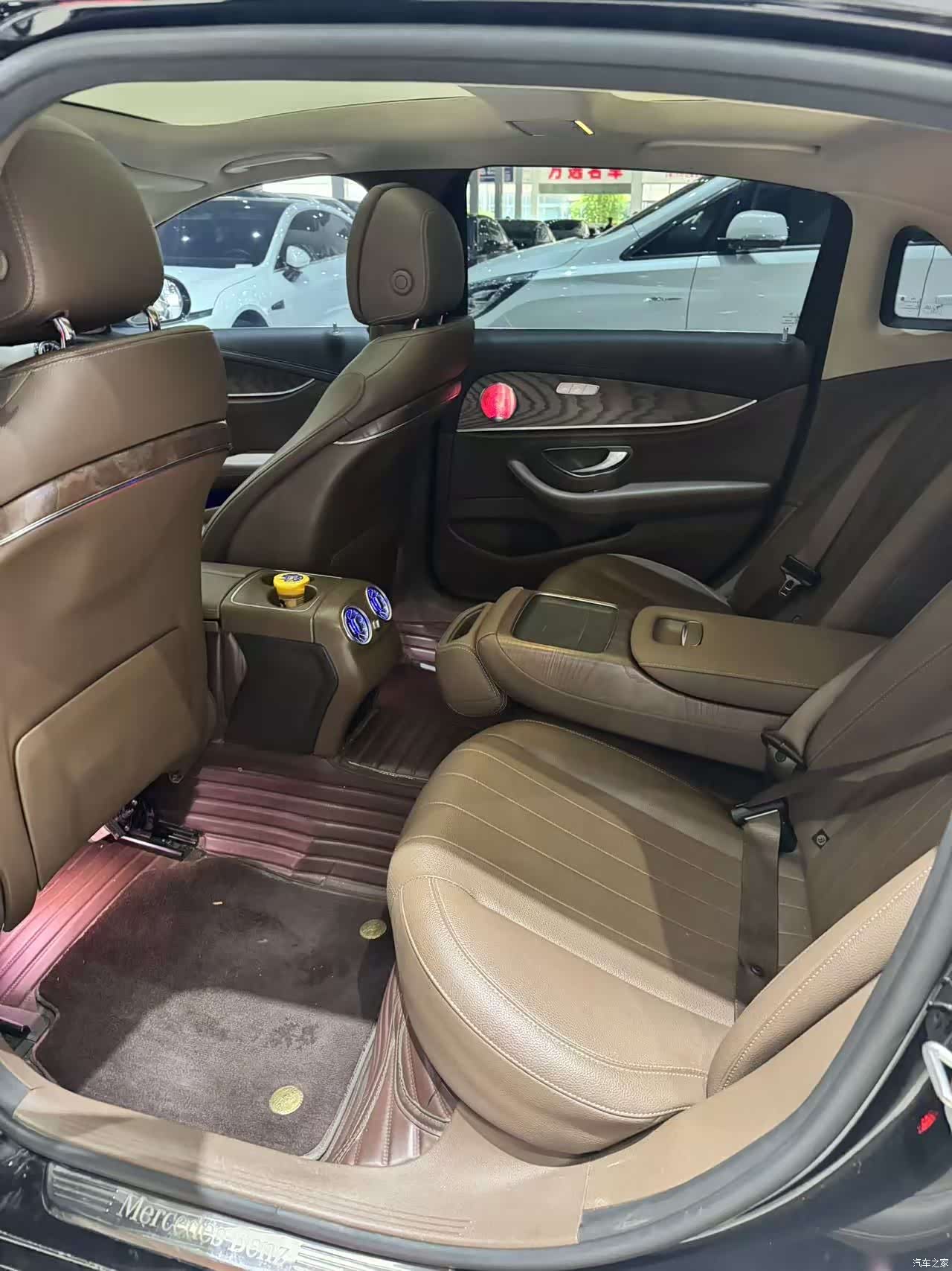 Mercedes-Benz E-Class, 2020 все фото